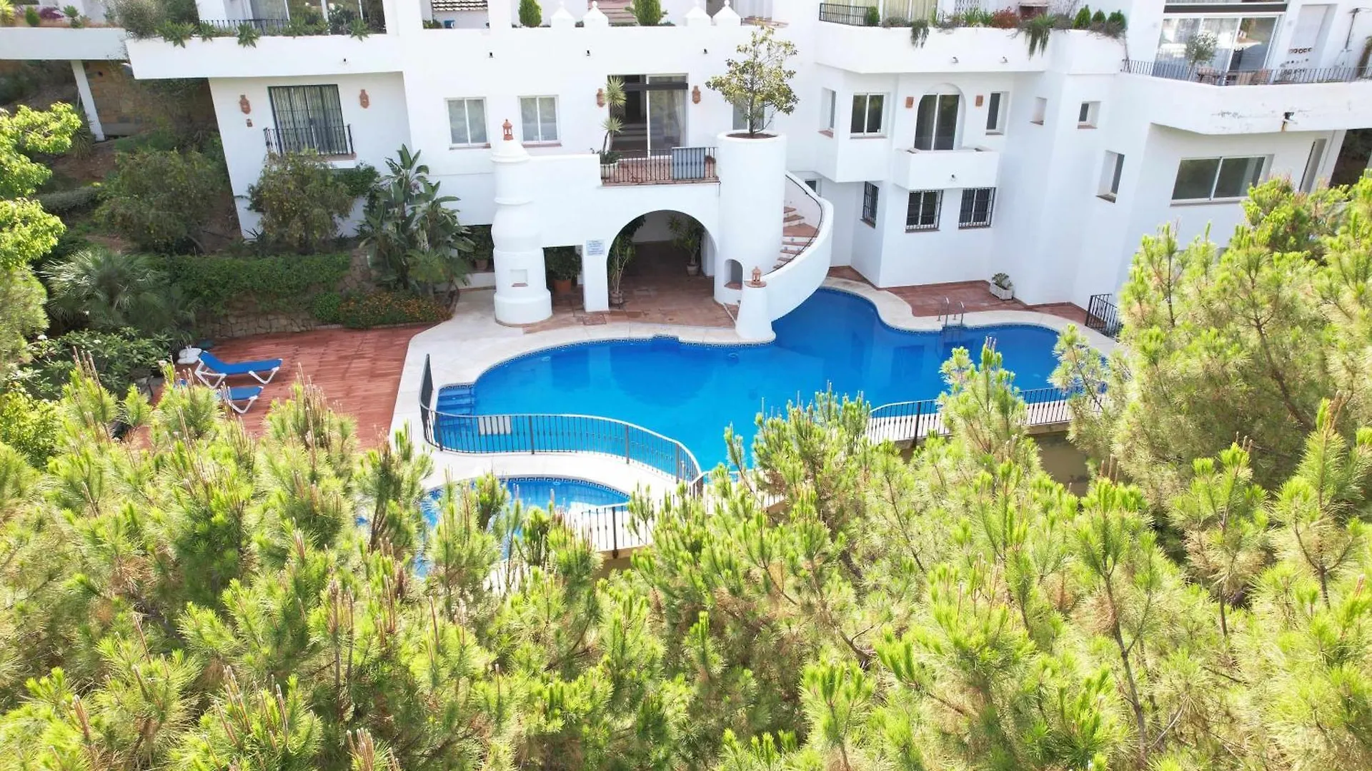 Golf Duplex Con Piscina En La Quinta Golf Marbella Apartment Malaga